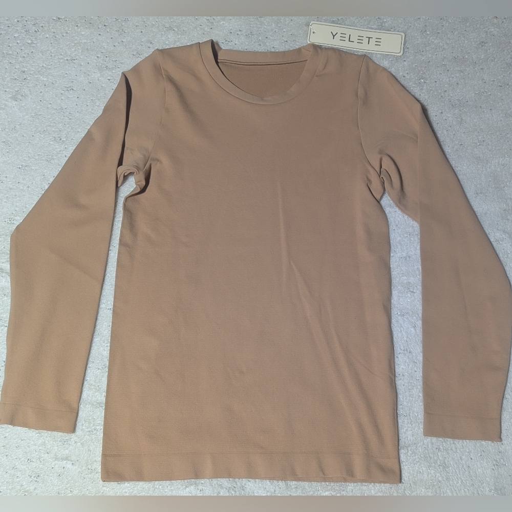 Yelete Seamless Long Sleeve Top Nude Beige One Size NWT